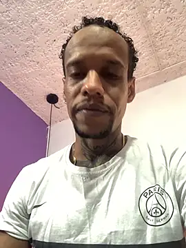 Snapshot of Salomon_koude chatting on April 2026 06:45:01 PM Salomon koude online show from April 2026 06:45:01 PM