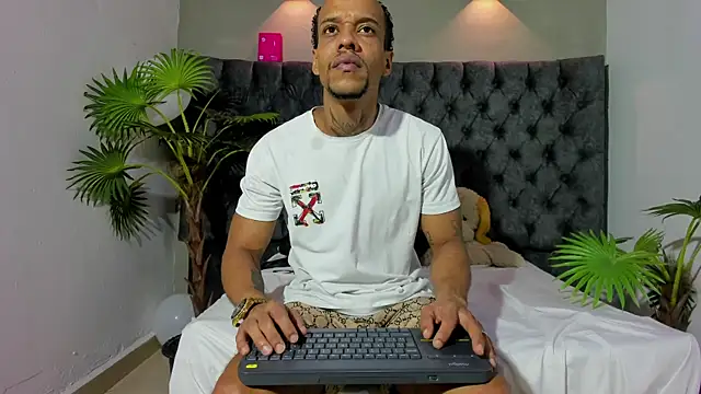 Salomon koude online show from May 2026 03:29:02 PM