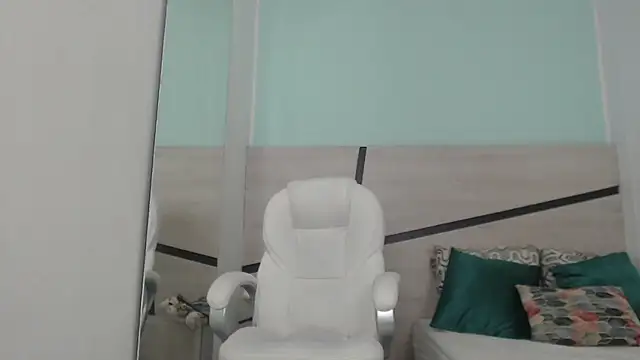 Snapshot of sussy_leon chatting on December 2024 01:55:01 PM sussy leon online show from December 2024 01:55:01 PM