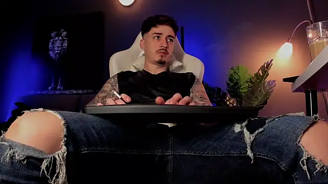 uptomatty online show from May 2026 07:46:02 AM