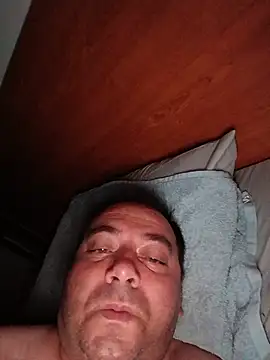 gladieitore online show from July 2026 05:00:02 AM