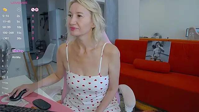Sofia Soul online show from July 2026 10:42:01 AM
