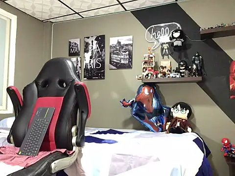 marcel crawford96 online show from February 2025 05:59:01 PM