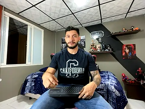 marcel crawford96 online show from October 2025 01:32:01 PM