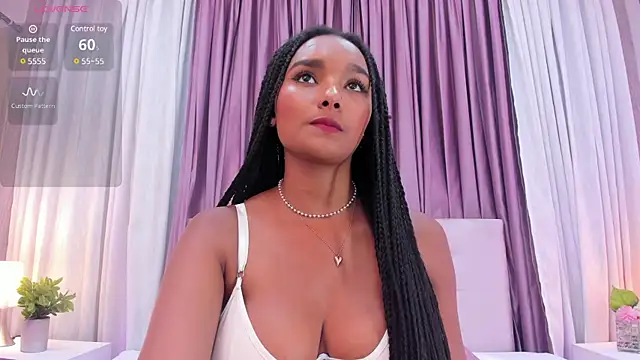 Snapshot of Allison-Bell1 chatting on February 2025 08:10:01 PM Allison-Bell1 online show from February 2025 08:10:01 PM