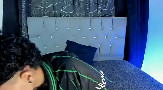 nova sex01 online show from December 2024 04:01:02 AM