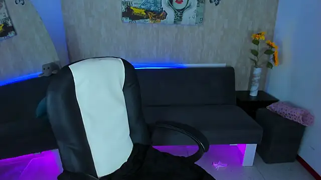 nova sex01 online show from March 2026 09:30:02 PM