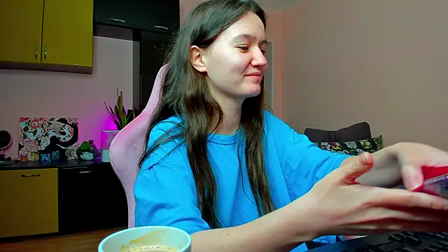 Snapshot of ameli_moon chatting on November 2025 05:26:01 PM ameli moon online show from November 2025 05:26:01 PM