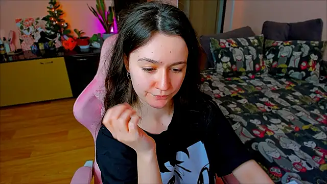 Snapshot of ameli_moon chatting on February 2026 11:42:01 AM ameli moon online show from February 2026 11:42:01 AM