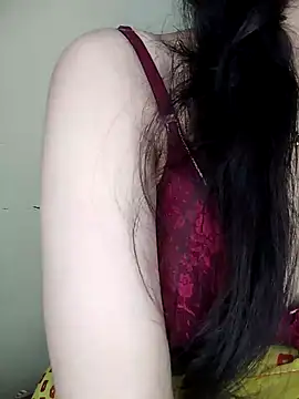 Snapshot of Fair-magic-woman chatting on January 2025 06:09:02 AM Fair-magic-woman online show from January 2025 06:09:02 AM