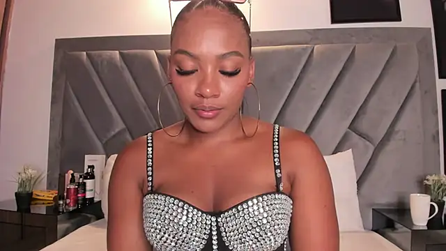 brenda nova18 online show from March 2026 09:41:01 PM