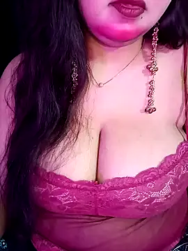 Suhanakhan00 online show from March 2026 08:52:01 AM