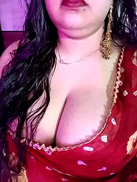 Suhanakhan00 online show from May 2026 12:25:02 PM