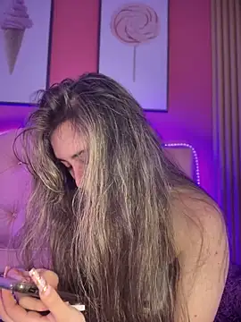 Sophie LS online show from January 2025 08:51:02 AM