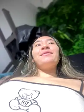 Sophie LS online show from October 2025 02:43:02 AM