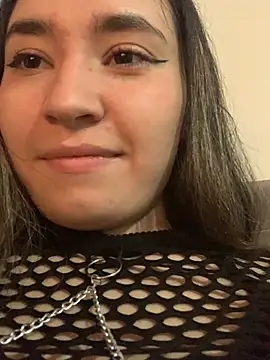 Snapshot of Sophie_LS chatting on November 2025 01:49:01 AM Sophie LS online show from November 2025 01:49:01 AM