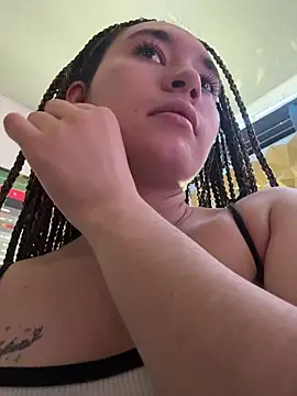 Snapshot of Sophie_LS chatting on February 2026 08:12:02 PM Sophie LS online show from February 2026 08:12:02 PM