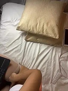 Alissfressa online show from July 2026 11:58:01 PM
