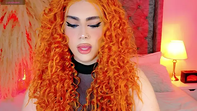 Snapshot of astridjonness chatting on December 2025 01:55:02 AM astridjonness online show from December 2025 01:55:02 AM