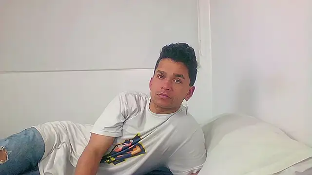 Snapshot of be_sinners chatting on December 2024 12:06:02 PM be sinners online show from December 2024 12:06:02 PM