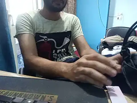 SALLY OMAR  online show from July 2026 03:21:01 PM