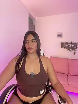 Snapshot of isabella_aristi03 chatting on May 2026 03:35:02 AM isabella aristi03 online show from May 2026 03:35:02 AM