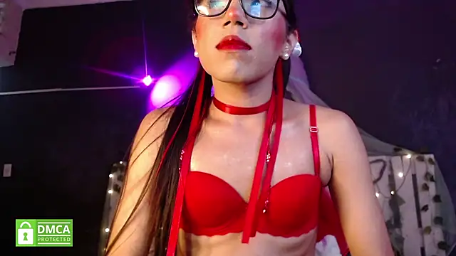 Snapshot of moon_hill chatting on February 2025 01:25:02 AM moon hill online show from February 2025 01:25:02 AM