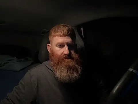 Snapshot of Redfurr69 chatting on December 2024 03:45:02 AM Redfurr69 online show from December 2024 03:45:02 AM