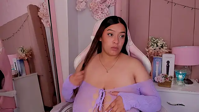 MollyBigBoobs12 online show from October 2025 08:41:01 PM