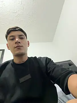 Damian23   online show from October 2025 05:02:02 AM