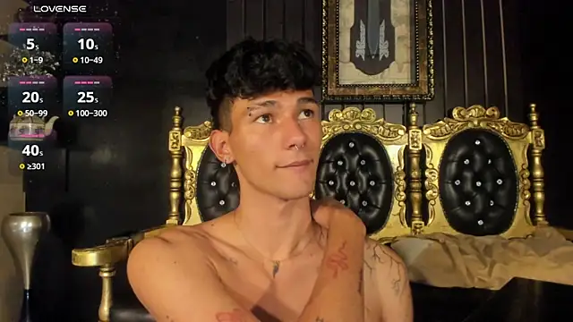 Snapshot of Alexx_tc chatting on December 2024 10:07:01 AM Alexx tc online show from December 2024 10:07:01 AM