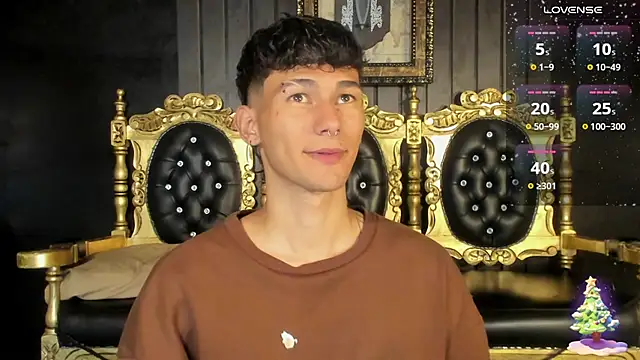 Snapshot of Alexx_tc chatting on December 2024 03:59:02 AM Alexx tc online show from December 2024 03:59:02 AM