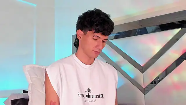 Snapshot of Alexx_tc chatting on February 2025 12:08:02 PM Alexx tc online show from February 2025 12:08:02 PM