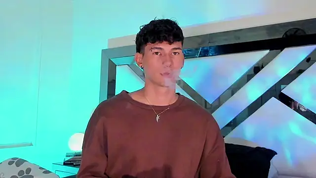 Snapshot of Alexx_tc chatting on March 2025 03:07:01 AM Alexx tc online show from March 2025 03:07:01 AM