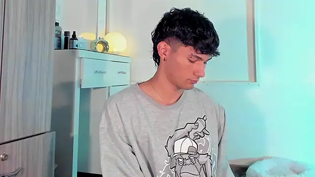 Snapshot of Alexx_tc chatting on March 2025 03:25:01 AM Alexx tc online show from March 2025 03:25:01 AM