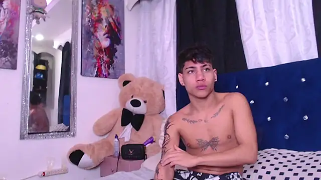 Sexys Boys Hot1 online show from September 2025 05:13:01 AM