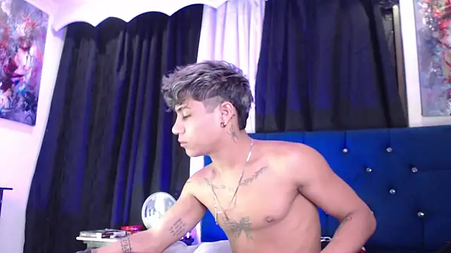Sexys Boys Hot1 online show from May 2026 01:46:01 AM
