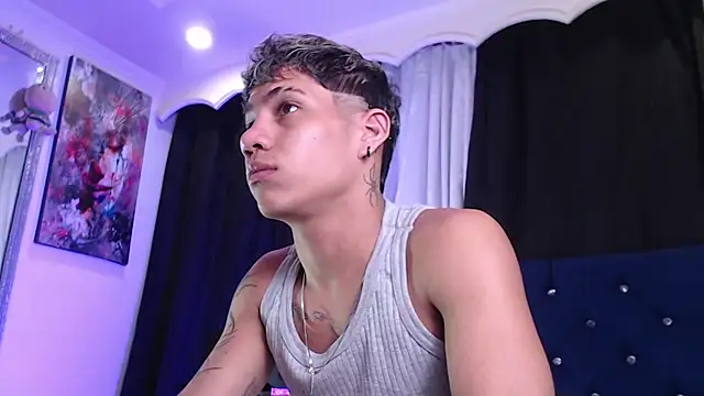 Sexys Boys Hot1 online show from June 2026 06:52:02 AM