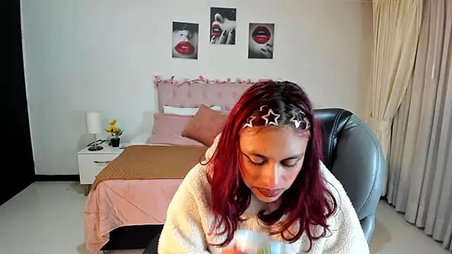 Snapshot of Kat_cute_ chatting on January 2025 07:17:02 AM Kat cute online show from January 2025 07:17:02 AM