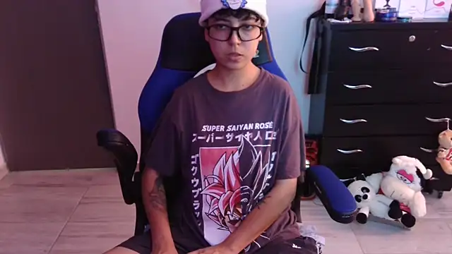 thomascooper7 online show from November 2025 06:42:02 PM