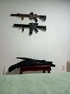 Snapshot of Chryztopher chatting on December 2024 01:15:02 AM Chryztopher online show from December 2024 01:15:02 AM