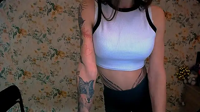 Snapshot of Asia_N_ chatting on January 2025 11:00:02 AM Asia N online show from January 2025 11:00:02 AM