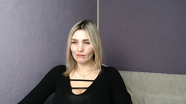  sexy lady online show from February 2025 01:59:01 PM