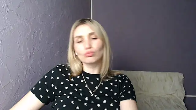  sexy lady online show from February 2025 07:07:01 PM