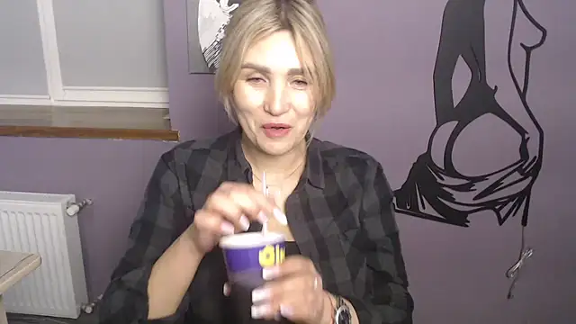 Snapshot of _sexy_lady chatting on March 2026 02:20:01 PM sexy lady online show from March 2026 02:20:01 PM