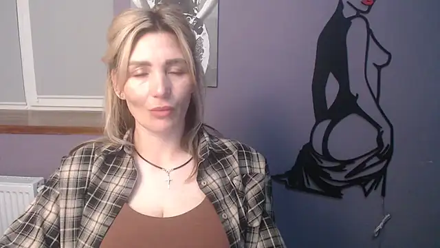 Snapshot of _sexy_lady chatting on April 2026 12:38:02 PM sexy lady online show from April 2026 12:38:02 PM