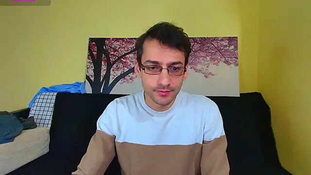 HungEddy online show from December 2025 02:37:01 PM