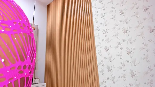 SabrinaAlcantara1 online show from February 2025 03:43:01 AM