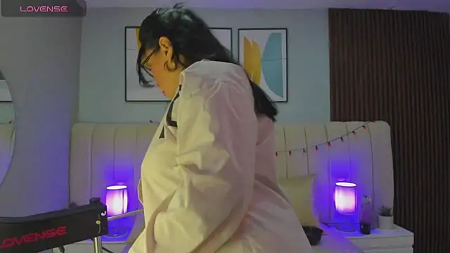 Sam foox online show from January 2025 04:05:01 AM