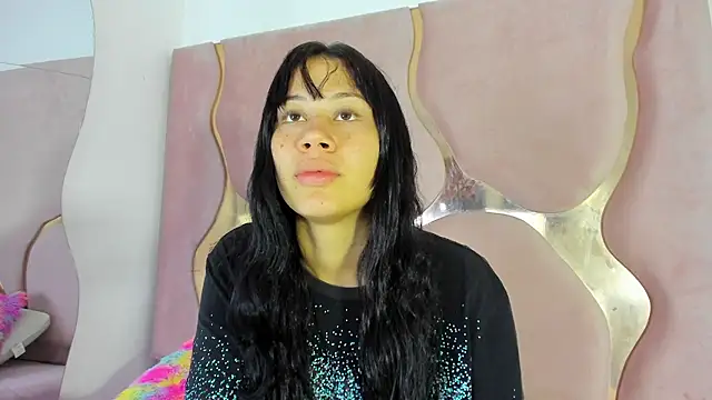 Sofia-candyht online show from June 2026 08:32:02 PM